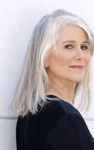 Grey hair: the great taboo in the field of female beauty - Veronika ...